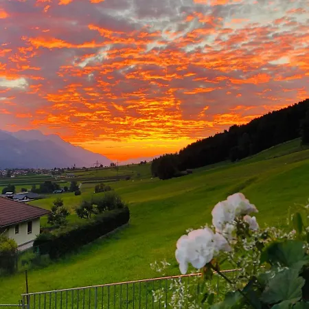 Sofi - Enjoy The View - Axams,innsbruck Tirol